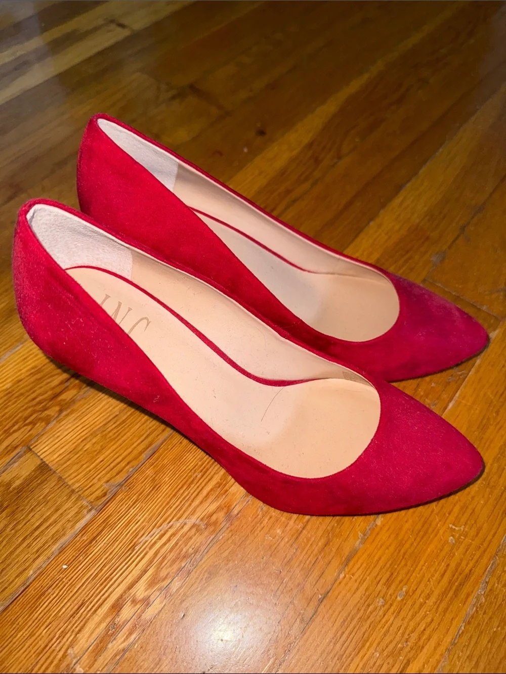 INC International Concepts Crimson Pointed-Toe Suede Pumps